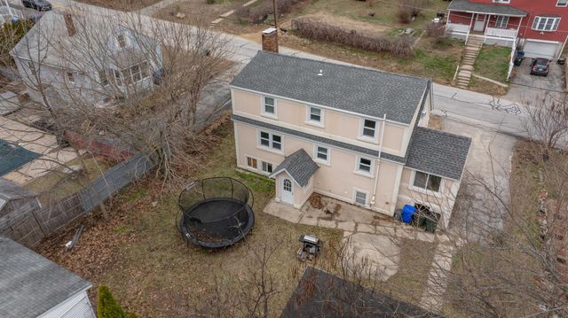 31 Rosemont Avenue, Manchester, NH 03103