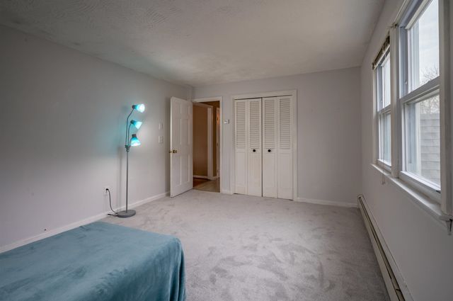 31 Rosemont Avenue, Manchester, NH 03103