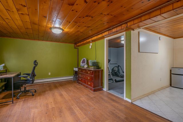 31 Rosemont Avenue, Manchester, NH 03103