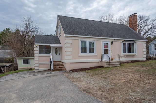 31 Rosemont Avenue, Manchester, NH 03103