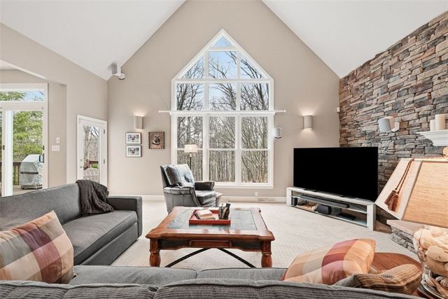 121 Drake Drive, Pine Twp, PA 15090