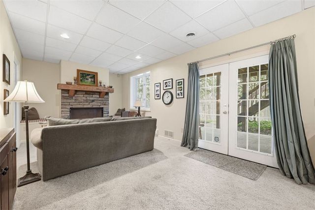 121 Drake Drive, Pine Twp, PA 15090
