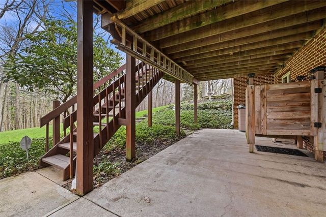 121 Drake Drive, Pine Twp, PA 15090