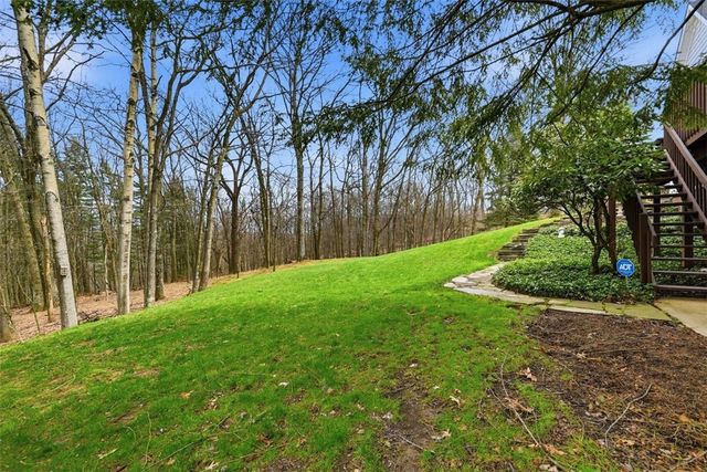 121 Drake Drive, Pine Twp, PA 15090