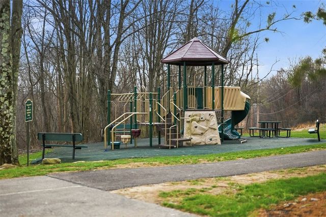 121 Drake Drive, Pine Twp, PA 15090