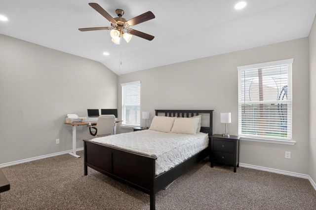 1128 Kennesaw Drive, College Station, TX 77845