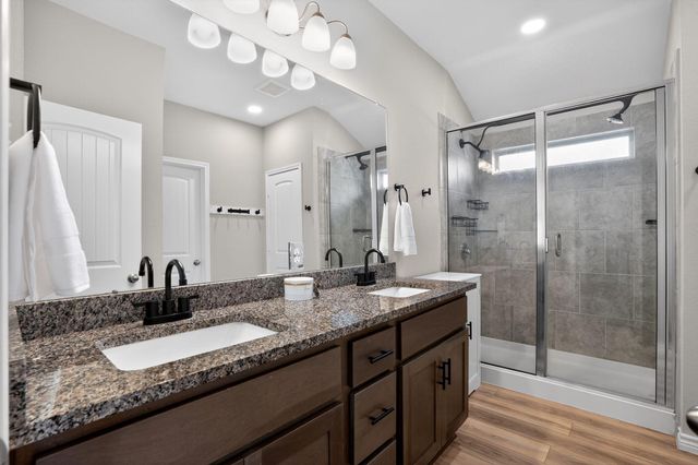 1128 Kennesaw Drive, College Station, TX 77845