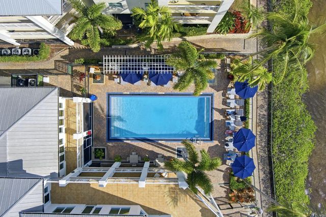 975 NW Flagler Avenue 307, Stuart, FL 34994