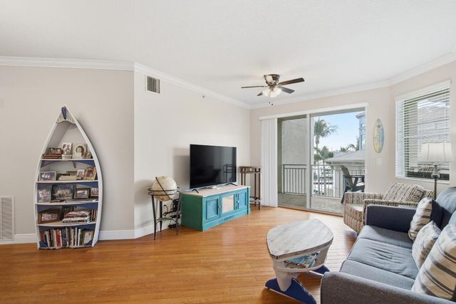 975 NW Flagler Avenue 307, Stuart, FL 34994