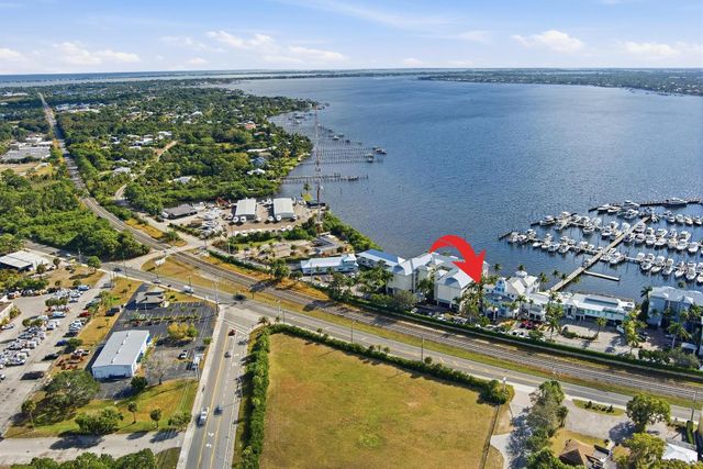 975 NW Flagler Avenue 307, Stuart, FL 34994