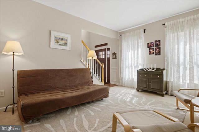 495 REGINALD LN, Collegeville, PA 19426