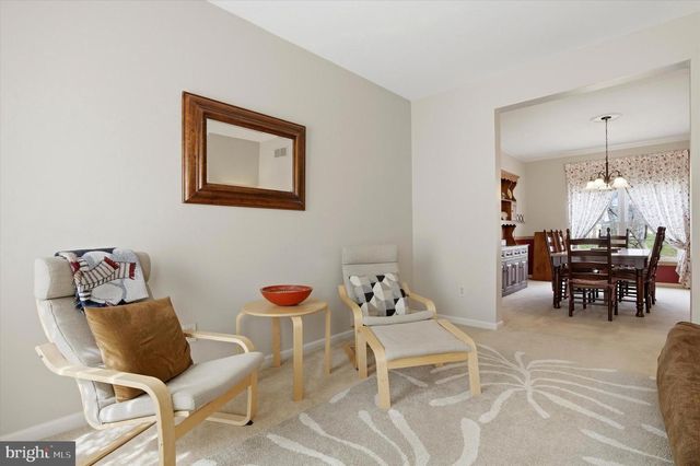 495 REGINALD LN, Collegeville, PA 19426
