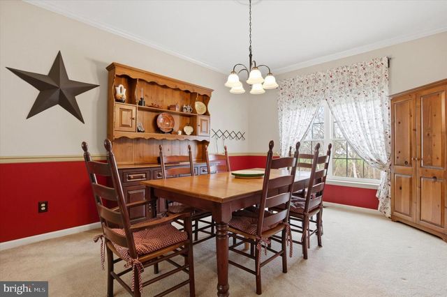 495 REGINALD LN, Collegeville, PA 19426
