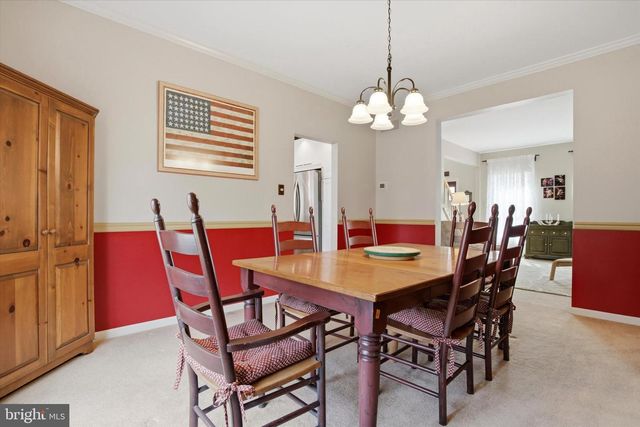 495 REGINALD LN, Collegeville, PA 19426