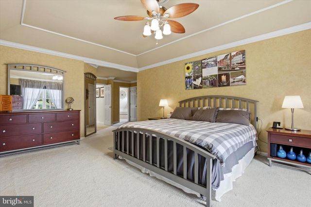 495 REGINALD LN, Collegeville, PA 19426