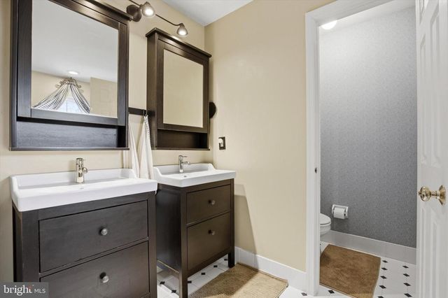 495 REGINALD LN, Collegeville, PA 19426