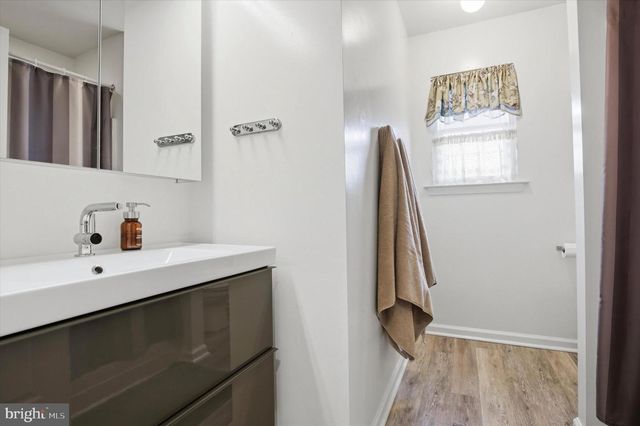 495 REGINALD LN, Collegeville, PA 19426