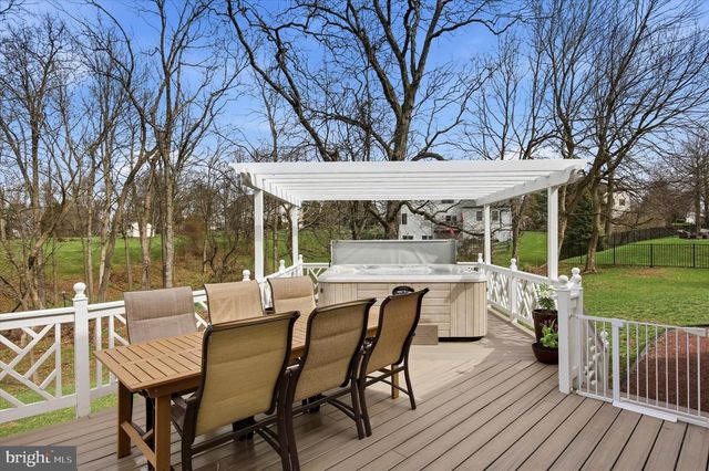 495 REGINALD LN, Collegeville, PA 19426