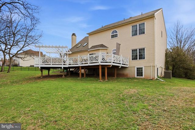 495 REGINALD LN, Collegeville, PA 19426