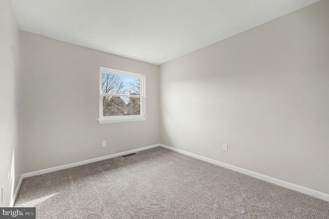 18 COVENTRY CT, Fredericksburg, VA 22405