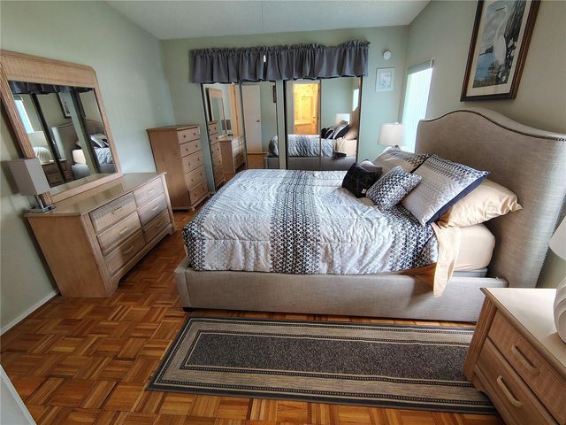 116 LYONIA LANE, Wildwood, FL 34785