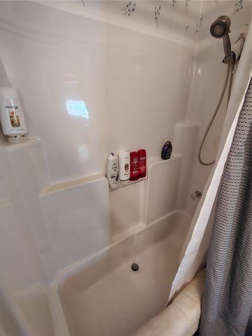 116 LYONIA LANE, Wildwood, FL 34785