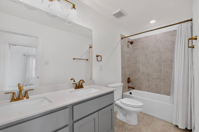 1624 Whitworth Drive, Fort Worth, TX 76052