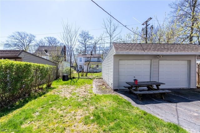 4226 Bushnell Road, University Heights, OH 44118