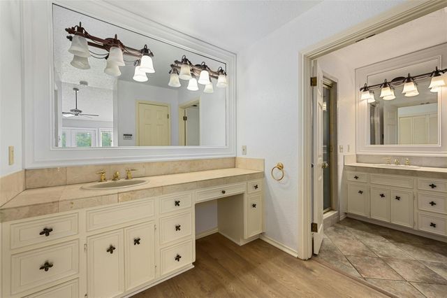 6707 Troll HVN, Austin, TX 78746