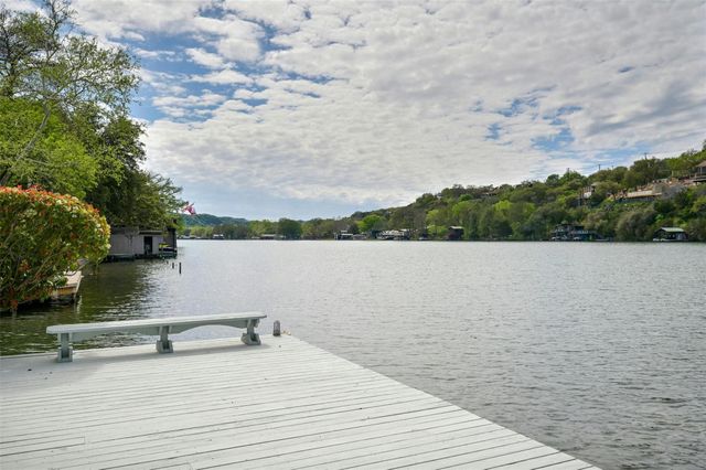 6707 Troll HVN, Austin, TX 78746