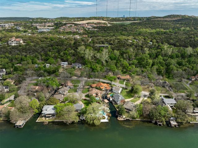 6707 Troll HVN, Austin, TX 78746