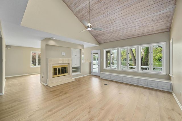 6707 Troll HVN, Austin, TX 78746