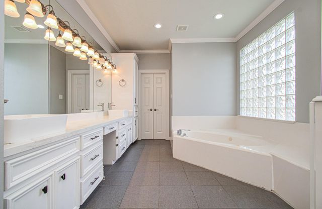 13514 Broadmeadow Lane, Houston, TX 77077
