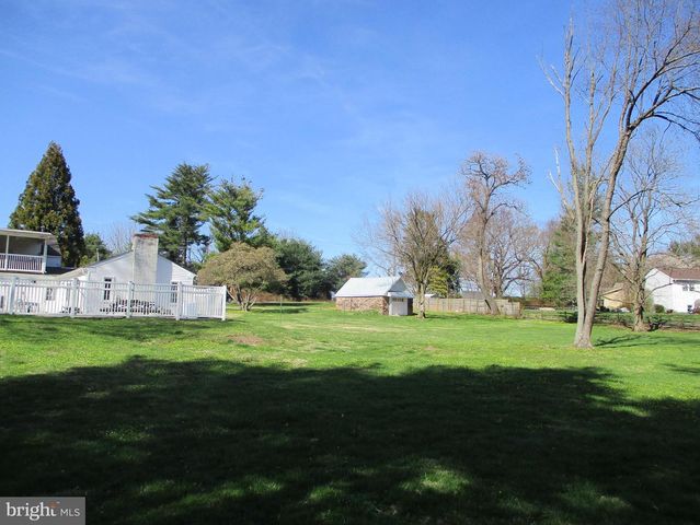 131 RICHBORO RD, Newtown, PA 18940