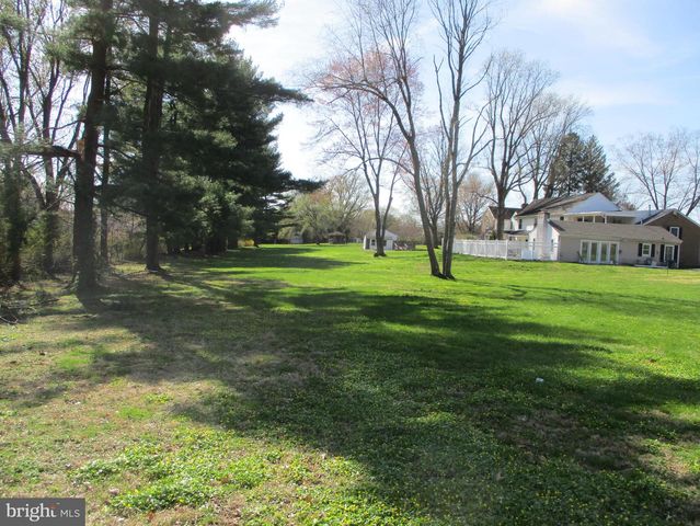 131 RICHBORO RD, Newtown, PA 18940