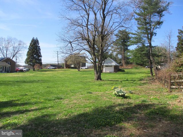 131 RICHBORO RD, Newtown, PA 18940