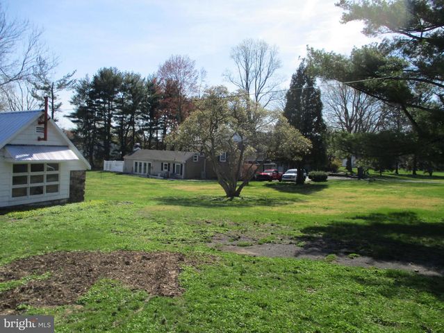 131 RICHBORO RD, Newtown, PA 18940