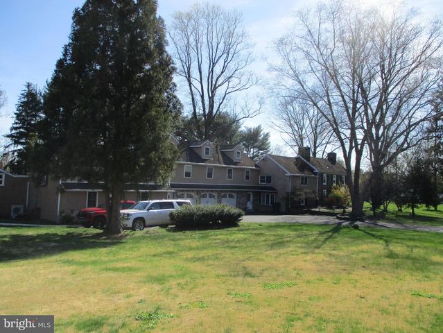 131 RICHBORO RD, Newtown, PA 18940