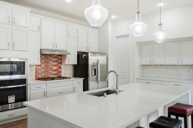 21303 Shore Arbor Lane, Cypress, TX 77433