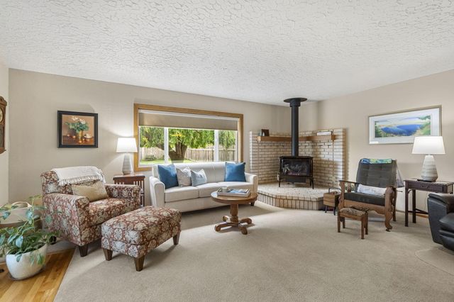 1090 Fritz Road, Mckinleyville, CA 95519