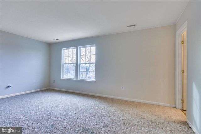 17 KARENDALE CT, Baltimore, MD 21209