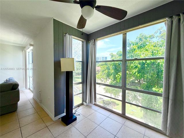 200 177th Drive 319, Sunny Isles Beach, FL 33160