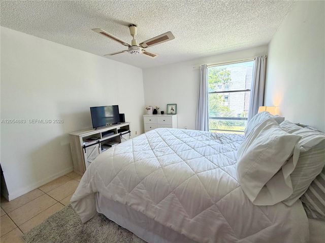 200 177th Drive 319, Sunny Isles Beach, FL 33160