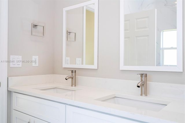 357 COSTA BRAVO DRIVE, Sebring, FL 33876