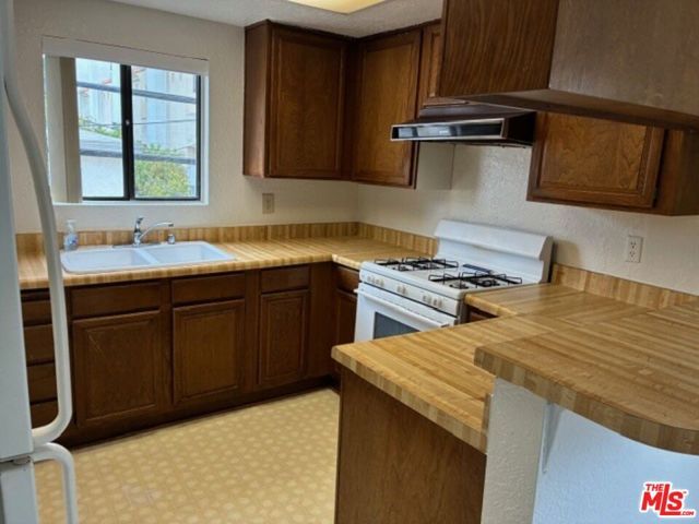 1041 2nd Street 5, Santa Monica, CA 90403