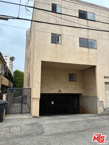 1041 2nd Street 5, Santa Monica, CA 90403