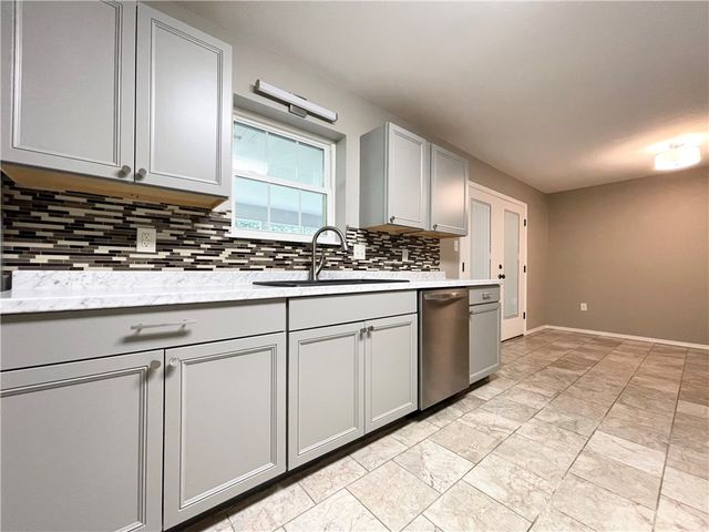 617 S Greenwich Avenue, Russellville, AR 72801