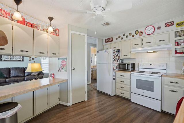 15080 RIALTO AVENUE, Brooksville, FL 34613