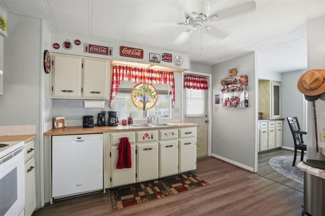 15080 RIALTO AVENUE, Brooksville, FL 34613