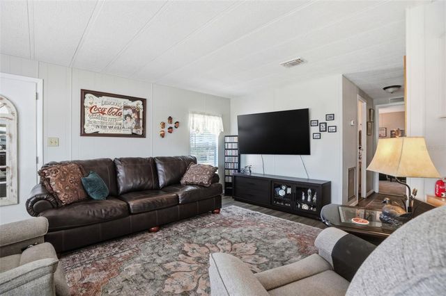 15080 RIALTO AVENUE, Brooksville, FL 34613